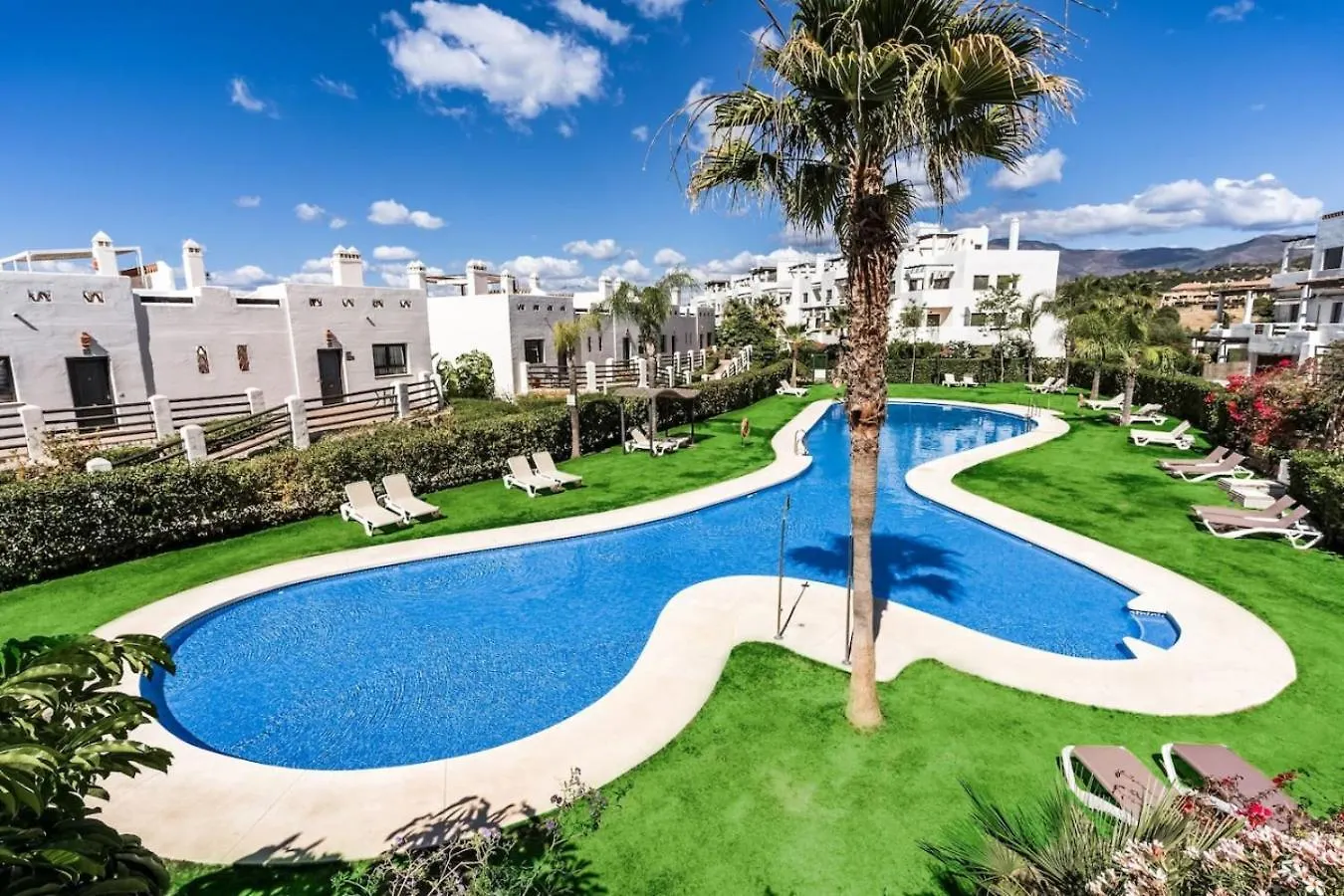 Respira Estepona - Stijlvol Met Geweldig Uitzicht 0*,
